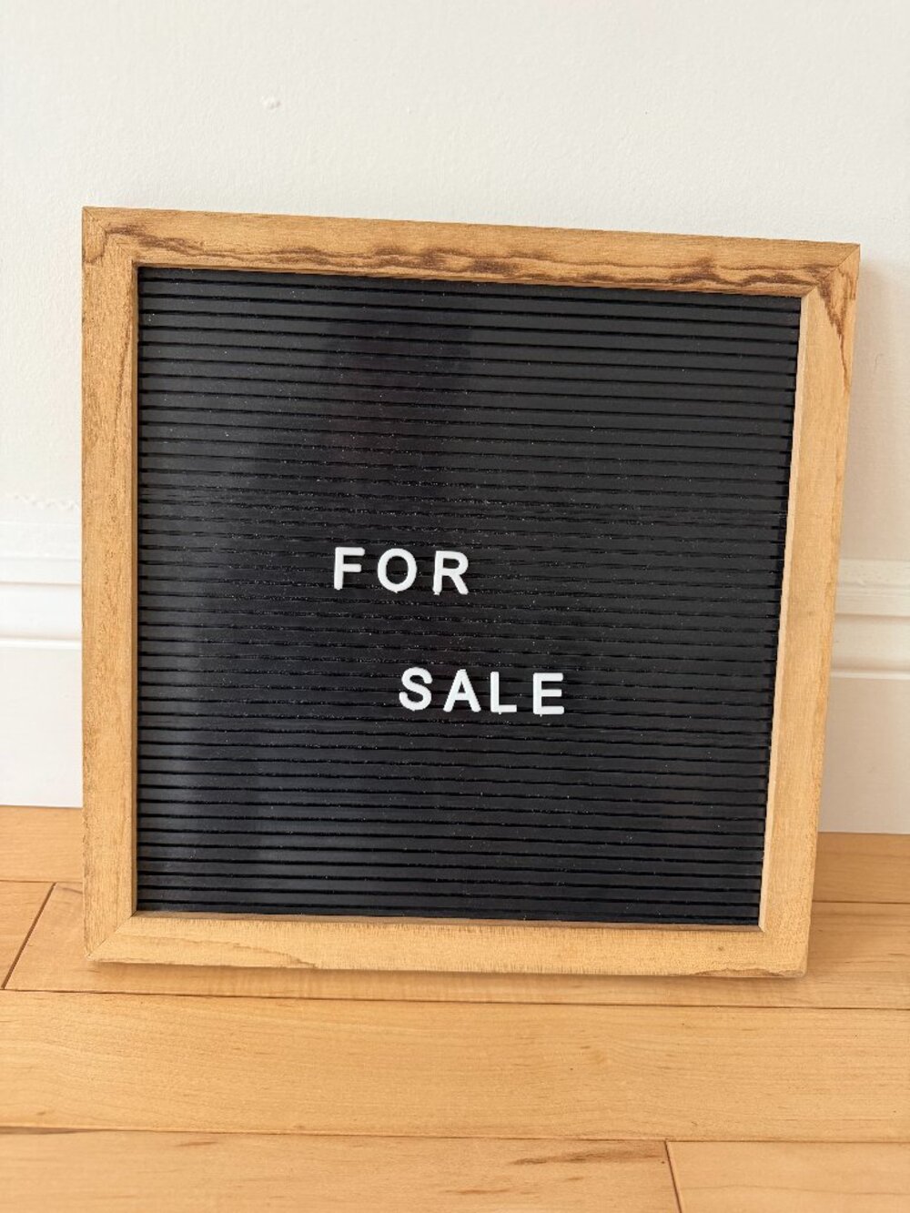 Letter Board (letter set included)